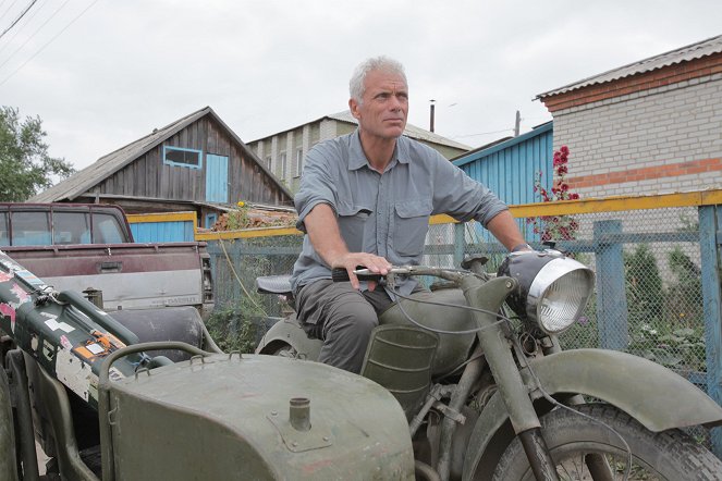 River Monsters - Season 4 - Russian Killer - Photos