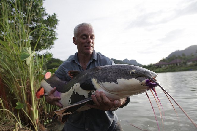 River Monsters - Asian Slayer - Photos