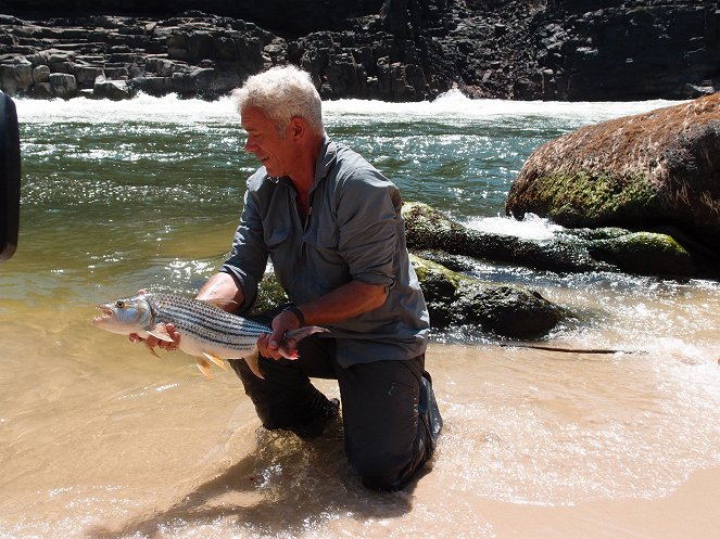 River Monsters - Season 4 - Invisible Executioner - Photos