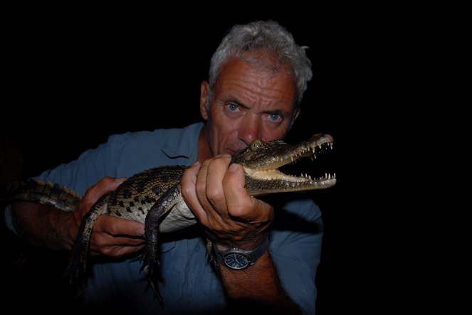 River Monsters - Pack of Teeth - Van film