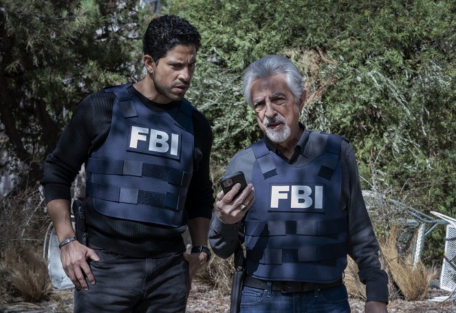 Criminal Minds - What Doesn't Kill Us - Photos