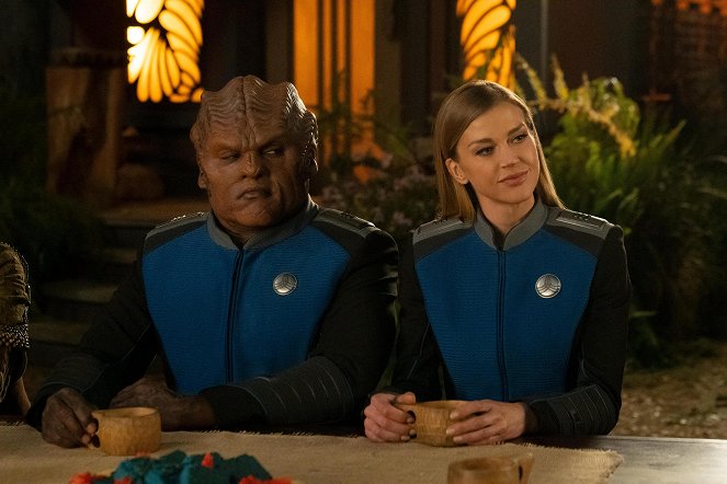 The Orville - New Horizons - Midnight Blue - Photos