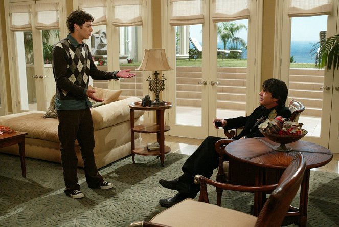The O.C. - The Homecoming - Photos - Adam Brody, Peter Gallagher