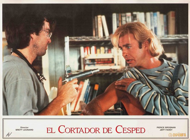 El cortador de césped - Fotocromos - Pierce Brosnan, Jeff Fahey