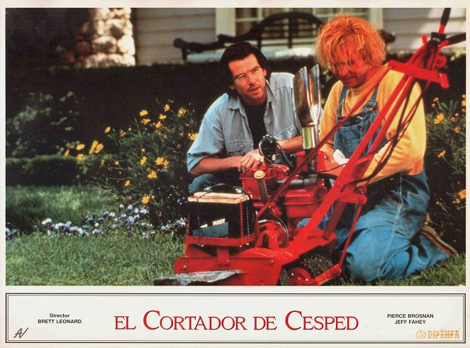 El cortador de césped - Fotocromos - Pierce Brosnan, Jeff Fahey