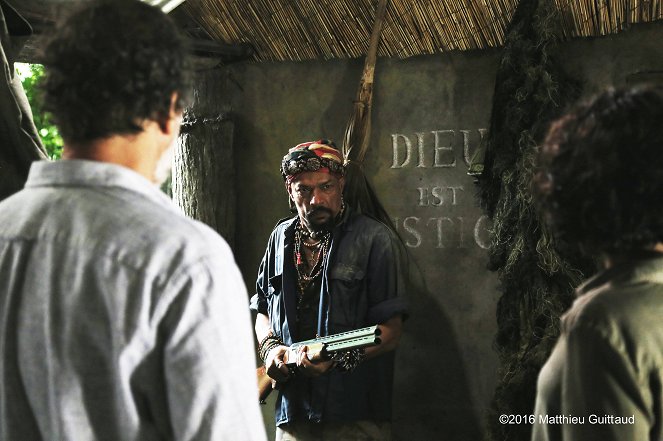 Stíny smrti - Série 4 - Vraždy na Martiniku - Z filmu