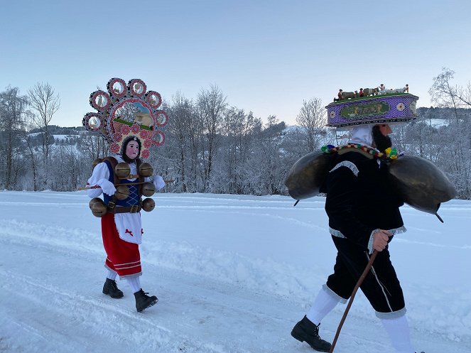 Die Schweizer Alpen - Silvesterchlausen - Filmfotos