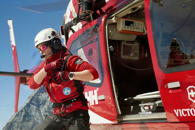 Hoch hinaus – Die Schweiz über 3000 Metern - Rettungssanitäterin bei der Air Zermatt – Traumjob in den Alpen - Filmfotos