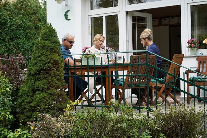 Půlnoční zpověď - Kapitola druhá - Kuvat elokuvasta - Martin Zounar, Markéta Plánková, Sabina Laurinová