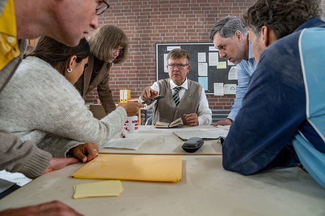 Eingeschlossene Gesellschaft - Filmfotók