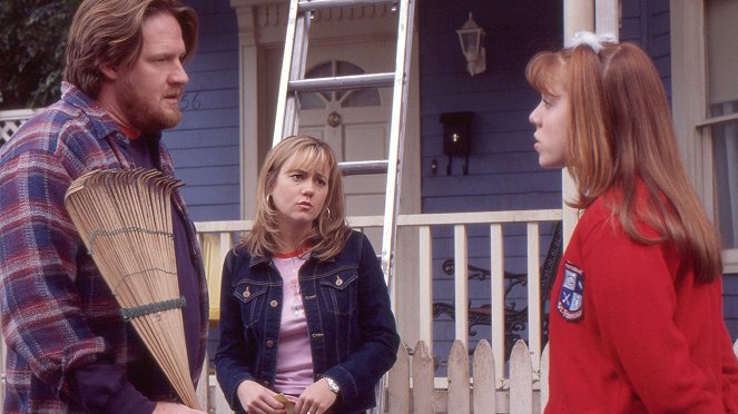 Grounded for Life - Season 1 - Devil with a Plaid Skirt - Filmfotók