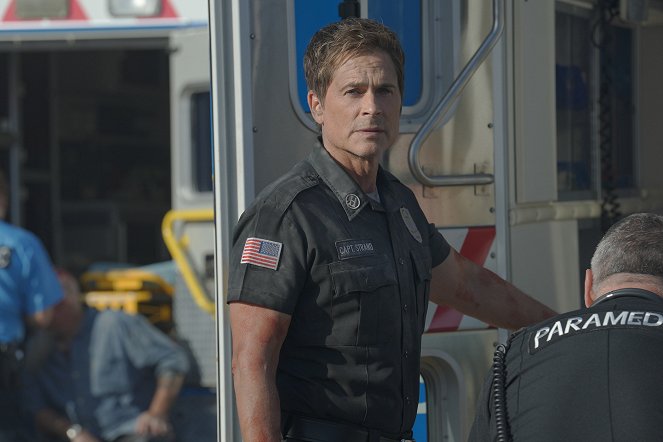 9-1-1: Lone Star - This Is Not a Drill - Filmfotos - Rob Lowe