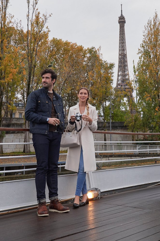 A Paris Proposal - De la película - Nicholas Bishop, Alexa PenaVega