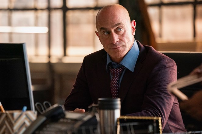 Law & Order: Organized Crime - Season 3 - All That Glitters - Photos - Christopher Meloni