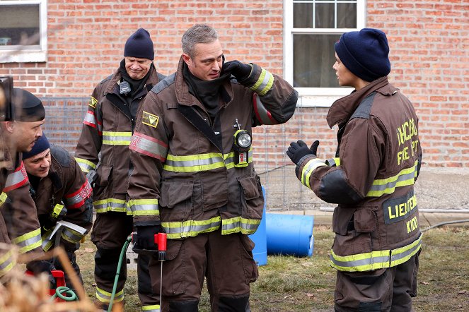 Chicago Fire - How Does It End? - Z filmu - Taylor Kinney