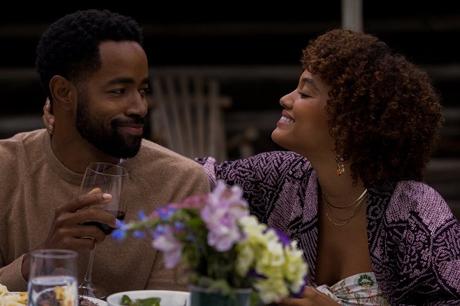 Somebody I Used to Know - Film - Jay Ellis, Kiersey Clemons