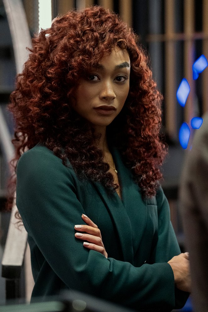 Caleidoscopio - Blue: 5 Days Before the Heist - De la película - Tati Gabrielle