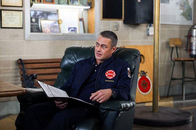 Chicago Fire - The Man of the Moment - Film - Taylor Kinney