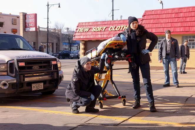 Chicago Fire - The Man of the Moment - Photos