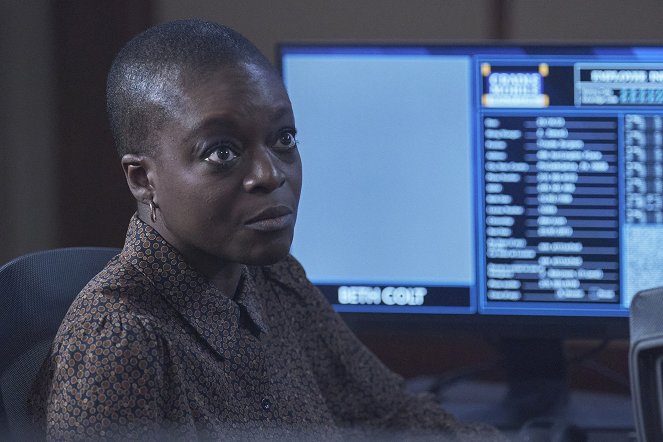 Alert - Season 1 - Max - Z filmu - Adeola Role