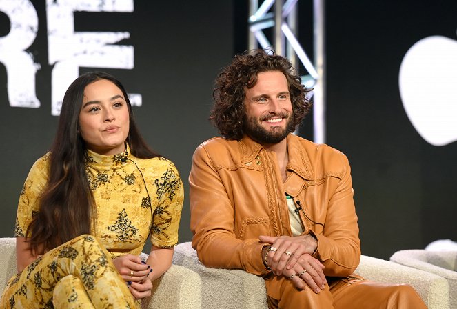 City on Fire - De eventos - Apple TV+ 2023 Winter TCA Tour at The Langham Huntington Pasadena on January 18, 2023