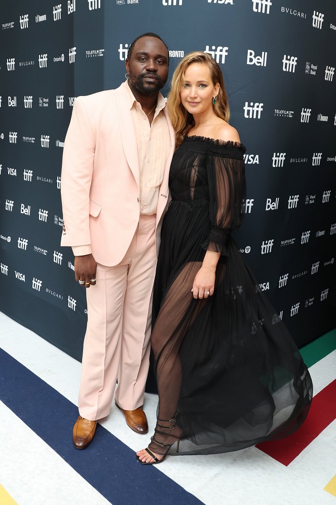 Mosty - Z akcí - Toronto International Film Festival world premiere of “Causeway” at Royal Alexandra Theatre - Brian Tyree Henry, Jennifer Lawrence