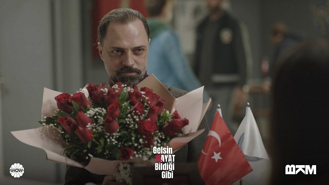 Gelsin Hayat Bildiği Gibi - Z filmu - Ertan Saban