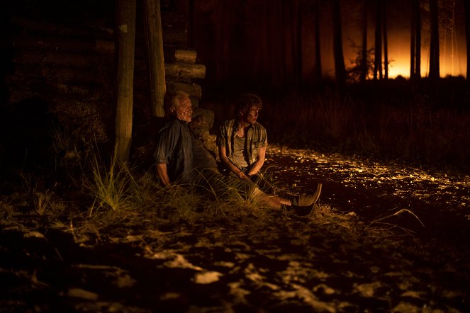The Blaze - Flucht aus den Flammen - Filmfotos - André Dussollier, Alex Lutz
