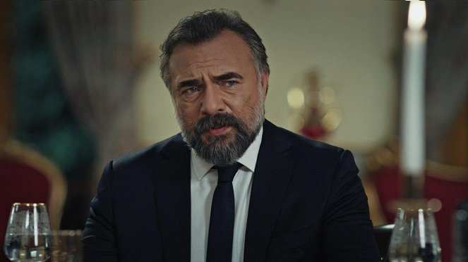 Eşkiya Dünyaya Hükümdar Olmaz - Season 5 - Episode 1 - Z filmu - Oktay Kaynarca