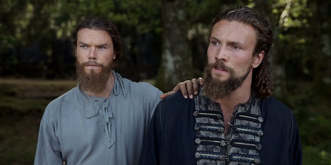 Vikingové: Valhalla - Zrození a znovuzrození - Z filmu - Sam Corlett, Leo Suter