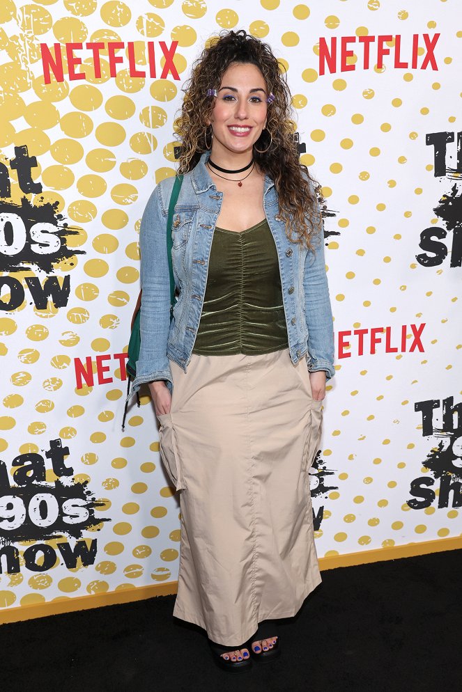 Różowe lata 90. - Season 1 - Z imprez - That 90's Show S1 premiere at Netflix Tudum Theater on January 12, 2023 in Los Angeles, California