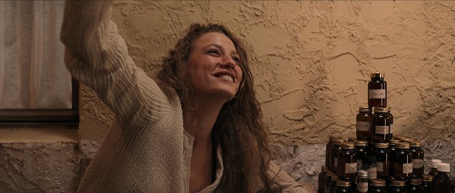 Şahmaran - Kararsız Denge - Van film - Serenay Sarıkaya