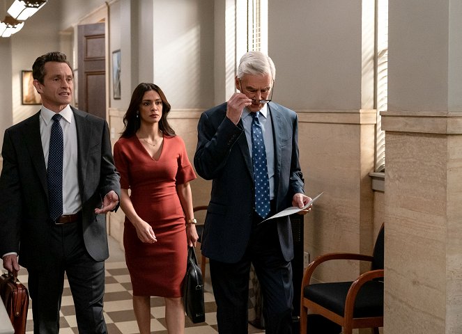 Law & Order - Season 22 - Battle Lines - Photos - Hugh Dancy, Odelya Halevi, Sam Waterston