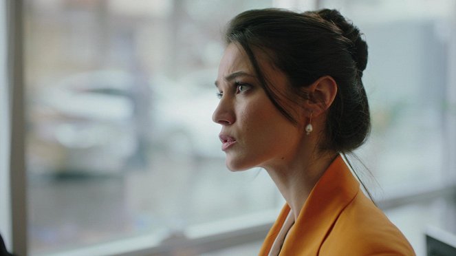 Titkok hálójában - Episode 20 - Filmfotók - Pınar Deniz