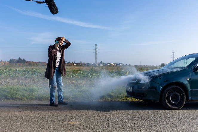 Jedna rodina - Série 1 - Lajkujte! - Tournage - Zuzana Vejvodová