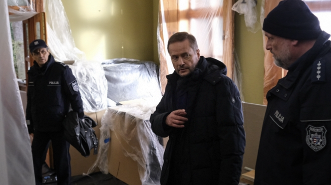 Ojciec Mateusz - Season 29 - Nowy dom - De la película - Piotr Polk, Artur Żmijewski, Michal Piela