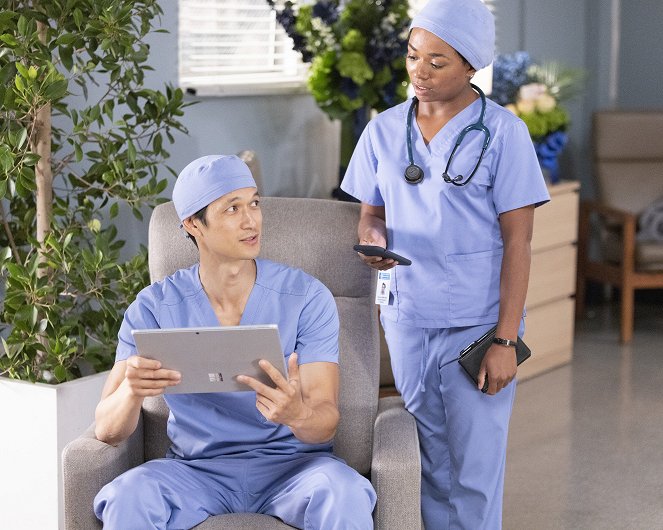 Grey's Anatomy - Die jungen Ärzte - Großer Name - Filmfotos - Harry Shum Jr., Alexis Floyd
