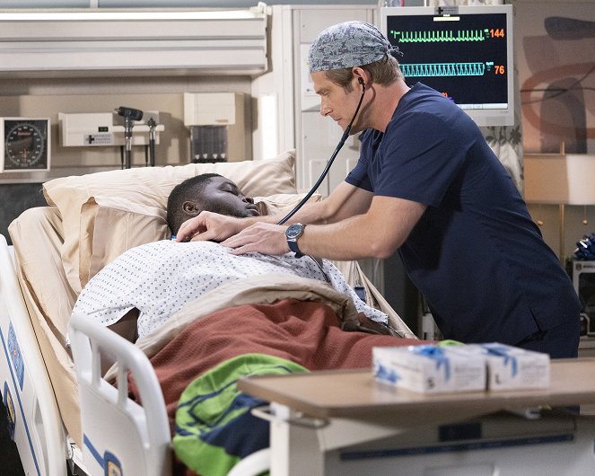 Grey's Anatomy - Season 19 - Photos - Chris Carmack