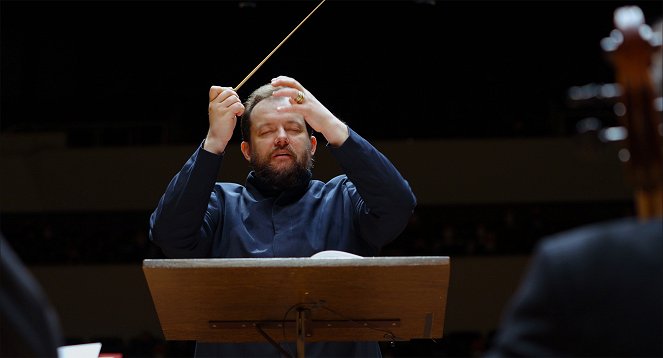 Dora - Flucht in die Musik - Filmfotos