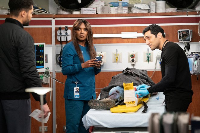 Chicago Med - Those Times You Have to Cross the Line - Z filmu - Marlyne Barrett, Dominic Rains
