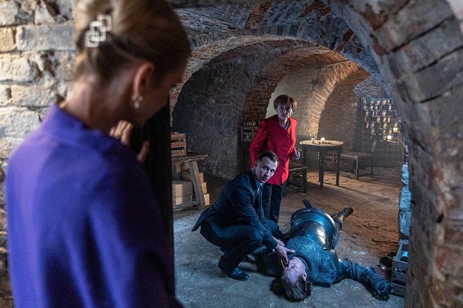 Miss Merkel - Ein Uckermark-Krimi - Mord im Schloss - De filmes