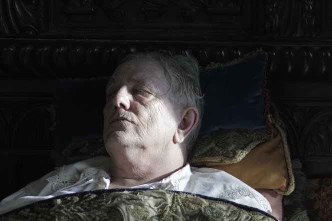 Royal Autopsy - De la película