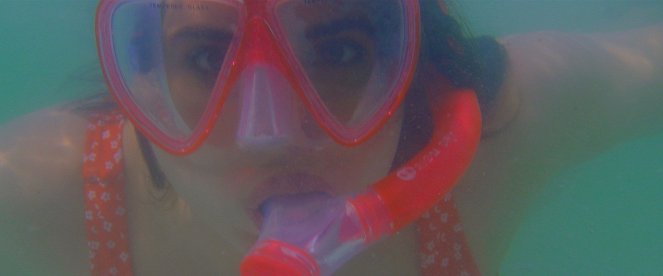 Shark Waters - Van film - Meghan Carrasquillo