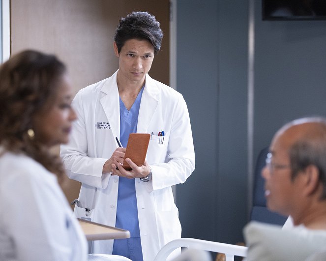 Grey's Anatomy - Die jungen Ärzte - Machtlosigkeit - Filmfotos - Harry Shum Jr.