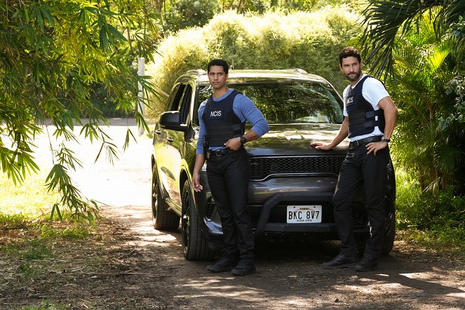 Agenci NCIS: Hawaje - Family Ties - Z filmu - Alex Tarrant, Noah Mills