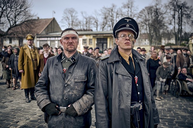 A katonaszökevény - Filmfotók - Florian Schmidtke, Alexander Scheer