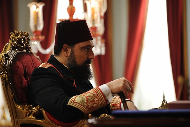 The Last Emperor: Abdul Hamid II - Episode 18 - Photos - Bülent İnal