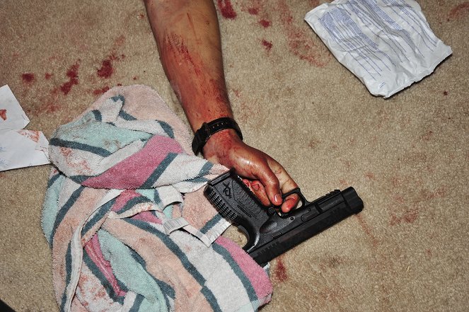 Accident, Suicide or Murder - Finger on the Trigger - Photos