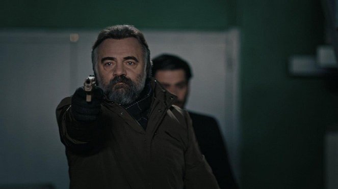 Eşkiya Dünyaya Hükümdar Olmaz - Episode 17 - De la película - Oktay Kaynarca