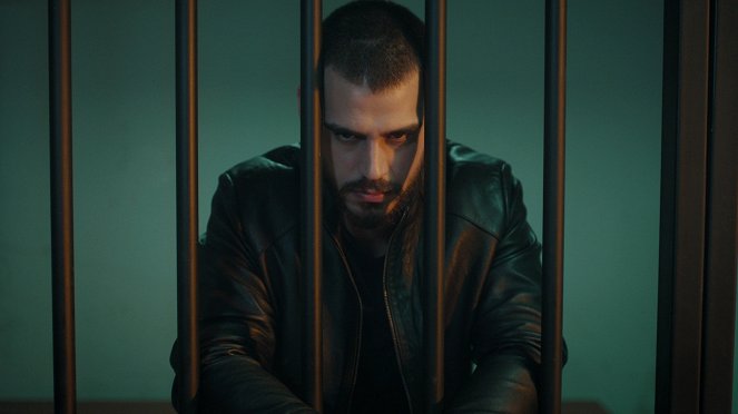 Yalnız Kurt - Episode 17 - Kuvat elokuvasta - Hasan Denizyaran